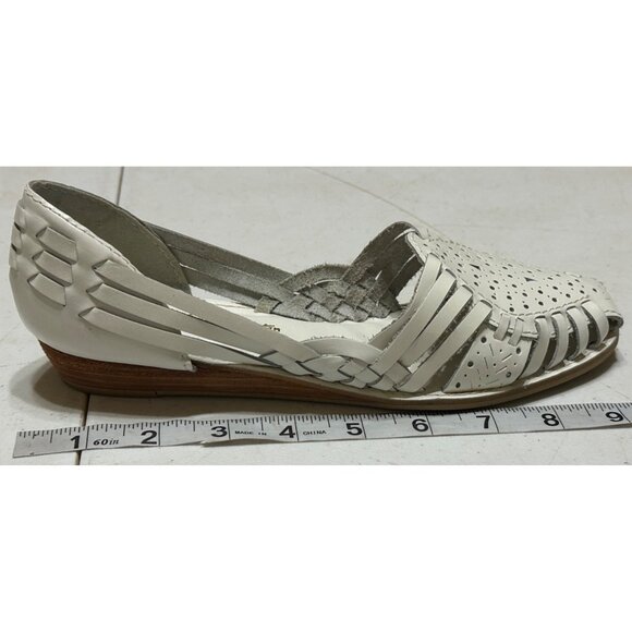 VINTAGE Nine West Low Heel White Slip-on Leather Sandals Women's Size 6M (READ) - Picture 9 of 16